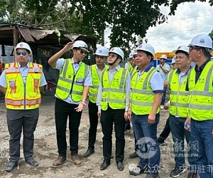 黄溪连大使劳动节前夕 走访慰问菲律宾中资企业在建项目